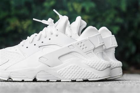 White Huarache (9) 